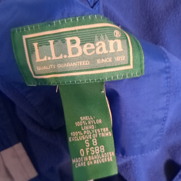 L.L. Bean Jacket Kids Size 8 Blue Hooded Pockets Preppy Logo Outdoor Windbreaker - Picture 9 of 10